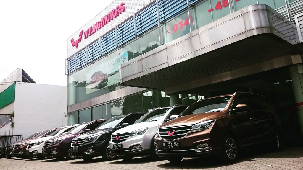 Review Wuling Confero